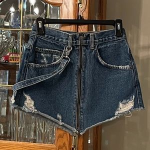 Carmar Blue Denim Skirt with Full Zipper Front - Size 26 (S)